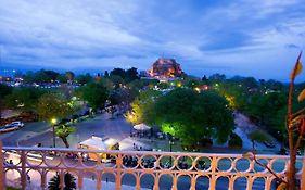 Old Fortress Luxury Suite